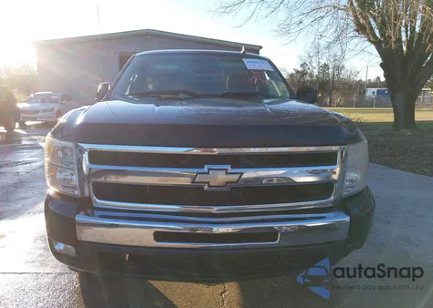 2010 Chevrolet Silverado 1500 Lt z USA, uszkodzony, nr VIN 1GCPCSE02AZ184915